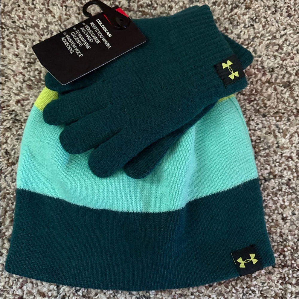 Under Armour Kids Green and Yellow ColdGear Gloves